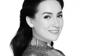 Phi Nhung 49 tuổi hay 51 tuổi?