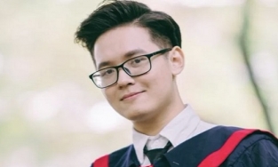 Thủ khoa ĐH Bách Khoa Hà Nội 2021: Đủ combo đẹp trai, học giỏi, hài hước