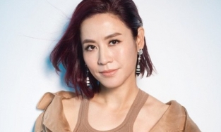 Hoa đán đình đám TVB Tuyên Huyên sống cô độc ở tuổi 51