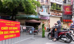 Chính phủ ban hành quy định mới, tạm ngừng áp dụng chỉ thị 15, 16 và 19