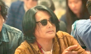 Tạo hình 'thần bài' của Châu Nhuận Phát trong phim mới