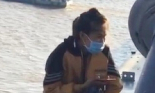 Công an kiên trì 3 tiếng khuyên can cô gái trẻ đòi nhảy cầu tự tử vì tình