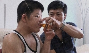 Quốc Tuấn về hưu vẫn trăn trở chờ ngày phẫu thuật cho con