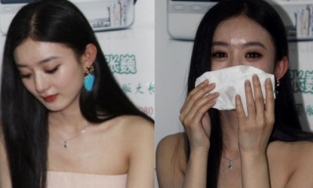 Triệu Lệ Dĩnh bật khóc nức nở nhưng fan chỉ tập trung khen ngợi vẻ đẹp và góc nghiêng thần thánh