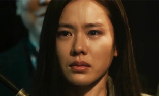 Chỉ vì Hyun Bin, cuộc chiến giữa fan của Son Ye Jin và Song Hye Kyo ngày càng dữ dội