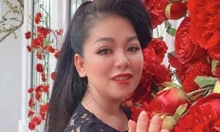 Nữ hoàng nhạc dân gian Anh Thơ: Tuổi 45 trẻ đẹp, tự do, nuôi 2 con một mình