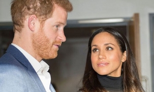 Bị vợ lấn lướt, Hoàng tử Harry vẫn si mê Meghan như ngày đầu