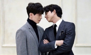 Lee Dong Wook và Gong Yoo đều gọi điện cho người yêu cũ khi say xỉn