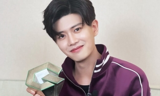 Nhậm Gia Luân là Nam diễn viên có sức ảnh hưởng nhất 2021