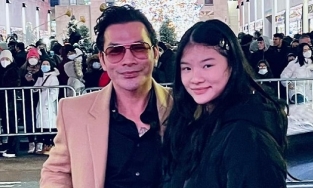 Con gái Trương Ngọc Ánh khoe dáng chuẩn 'siêu mẫu tương lai' trên đường phố New York