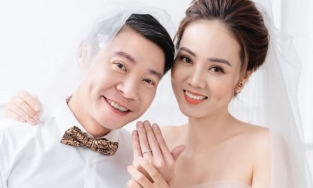 Vợ trẻ Công Lý nấu bát mì tôm tặng chồng nhân kỷ niệm 1 năm ngày 'chung phòng'