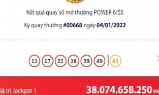 Một người ở TP.HCM trúng Jackpot, trở thành tỷ phú Vietlott đầu tiên của năm 2022