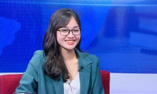 Nhan sắc ngọt ngào của chủ nhân giọng nói hướng dẫn giao thông quen thuộc trên VOV