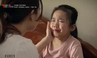 Sao nhí Tú An 'Phố trong làng': Làm MC từ năm 6 tuổi, đắt show như nghệ sĩ chuyên nghiệp