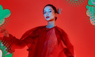 Hoa hậu H'Hen Niê và bạn trai cũ đón năm mới chung nhà