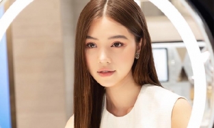 Jolie Nguyễn khoe 16 tuổi độc lập tài chính, 1 tuần kiếm ít nhất 1000 đô 