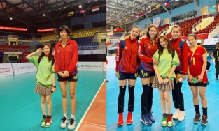 Hòa Minzy như người tí hon khi đứng cạnh nữ VĐV bóng chuyền cao 1m93