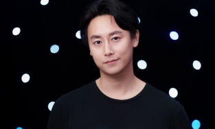 Rocker Nguyễn bỏ showbiz đi bán bún bò: Mỗi ngày bê nồi bún 30 lít, thái 5 kg thịt