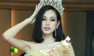 Đỗ Thị Hà để tóc ngắn, khoe sắc cùng dàn hậu tại họp báo Miss Grand Việt Nam 2022