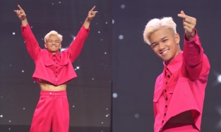 Trọng Hiếu mặc crop top hồng khoe múi bụng 'thả thính' fan girl