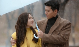 Hyun Bin và Son Ye Jin lọt top cặp đôi đẹp nhất thế giới cùng  David - Victoria Beckham