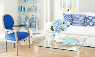 Phòng khách tinh tế và rộng rãi muôn phần nhờ nội thất trong suốt