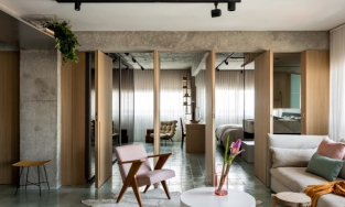 Căn hộ đẹp mắt với phòng ngủ giấu sau cánh cửa gỗ xoay độc đáo