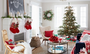 5 phụ kiện chỉ góp mặt là phòng khách ngập tràn 'vị' Giáng sinh
