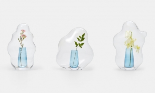 Bubble, đám mây thủy tinh biến bình hoa thành tác phẩm nghệ thuật