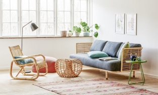 Lựa chọn 4 loại vật liệu bền đẹp cho bàn nước phòng khách thêm ấn tượng