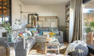 Phòng khách rộng cũng thành 'thảm họa' nếu mắc phải 1 trong 4 lỗi sau