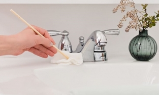 5 mẹo nhỏ giúp làm sạch phòng tắm một cách đơn giản mà hiệu quả