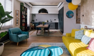 Vàng - xanh lam: Sự kết hợp đẽ như mặt trời và bầu trời, như cát vàng và biển xanh tươi đẹp