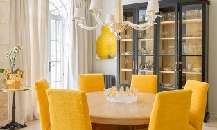 Vàng - trắng: Sự kết hợp hoàn hảo giữa nắng và ánh sáng để trang trí nhà