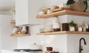 9 ý tưởng thiết kế kệ phòng bếp nhỏ sáng tạo, gọn xinh, bắt mắt