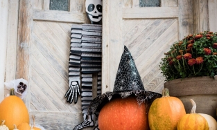 12 gợi trang trí nhà Halloween ấn tượng, khách đến chơi sẽ tấm tắc khen