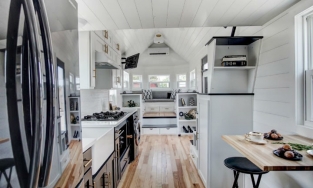 Ngôi nhà tí hon nhưng chất lừ và tiện nghi nhờ thiết kế lưu trữ đa năng thông minh