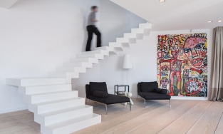 Những điều cần biết khi quyết định thiết kế cầu thang không tay vịn 