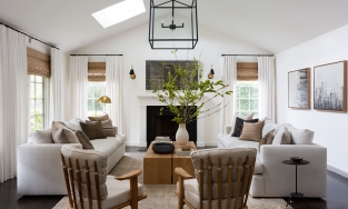 5 mẹo thiết kế nội thất giúp phòng khách rộng rãi trở nên gần gũi, ấm áp hơn