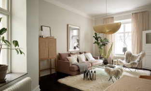 Căn hộ 2 phòng ngủ dùng màu trắng chủ đạo nhưng sang trọng, ấm áp miễn bàn