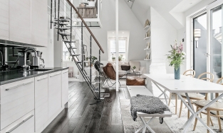 Ngắm căn hộ với gác lửng trên tầng áp mái chỉ đen và trắng mà vẫn thu hút ánh nhìn