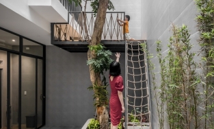 Villa City, ngôi nhà 117m² có cả bể bơi mini lẫn khu vui chơi để 2 bé trai chạy nhảy tại gia