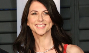 Vợ cũ tỷ phú Amazon lọt danh sách những phụ nữ giàu nhất thế giới