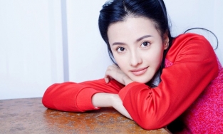 Trương Chỉ Khê hẹn hò với 'người tình màn ảnh' của Triệu Lệ Dĩnh