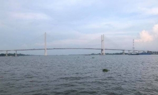 Đồng Tháp: Tìm thấy thi thể nam sinh lớp 11 trên sông Tiền