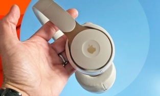 Việt Nam chính thức sản xuất mẫu tai nghe hoàn toàn mới cho Apple