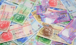 Triệt phá đường dây rửa tiền 100 triệu USD ở Hong Kong