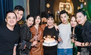 Lệ Quyên và tình trẻ kém 12 tuổi 'dính như sam' trong sinh nhật ca sĩ Quang Hà