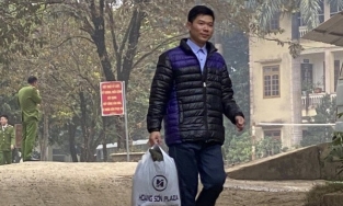 Được ân xá, cựu bác sĩ Hoàng Công Lương có tiếp tục được hành nghề?