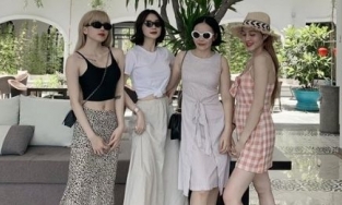 2 chị ruột kín tiếng của Thiều Bảo Trâm: Đẹp như mẫu ảnh, eo như Ngọc Trinh